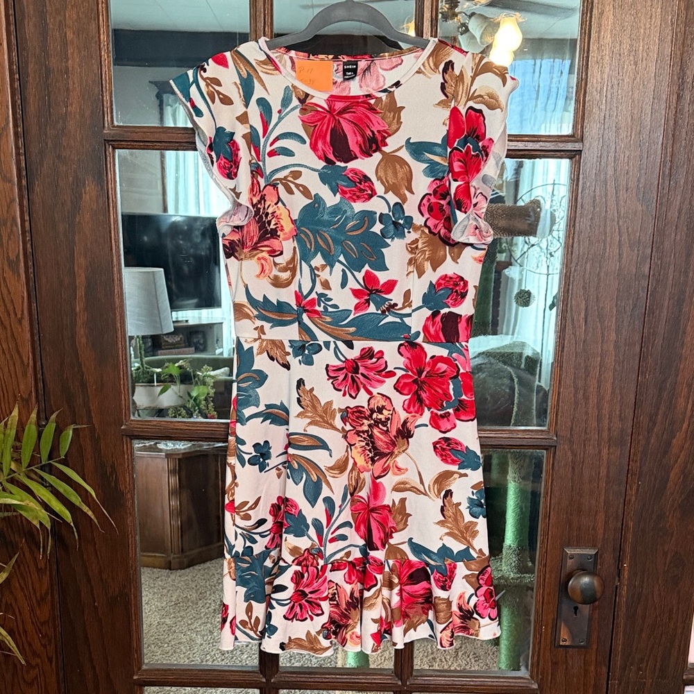 SHEIN Tall Womens Floral Ruffle Cap Sleeve Mini Fit Flare‎ Dress Cream Magenta L